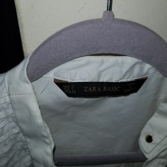 Top - Picture 3 of 3